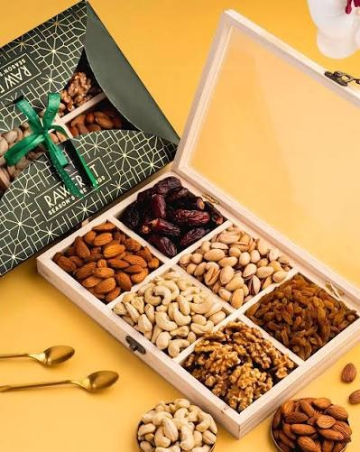 Festive Dry Fruits Box
